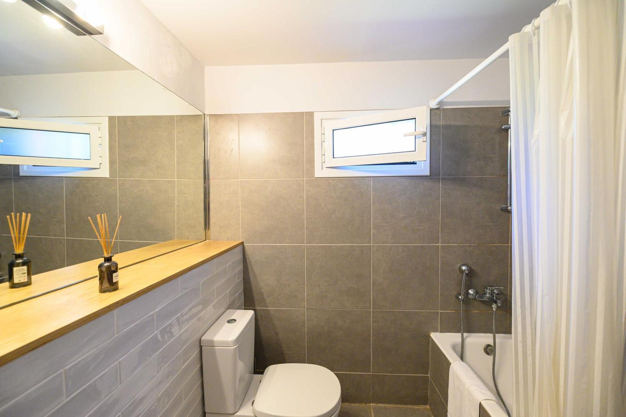 Salty Noses Beach House Paradise Perfect For Families Pyrgos  Ngoại thất bức ảnh