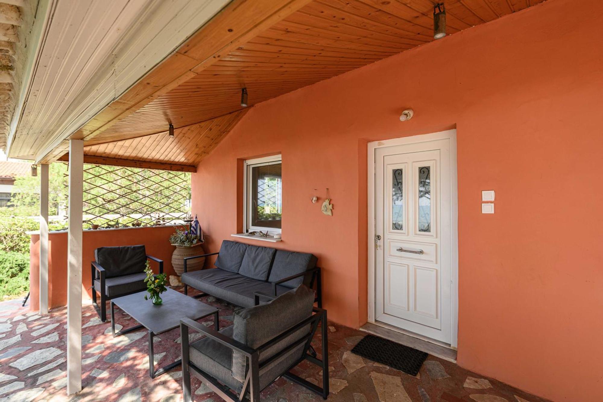 Salty Noses Beach House Paradise Perfect For Families Pyrgos  Ngoại thất bức ảnh